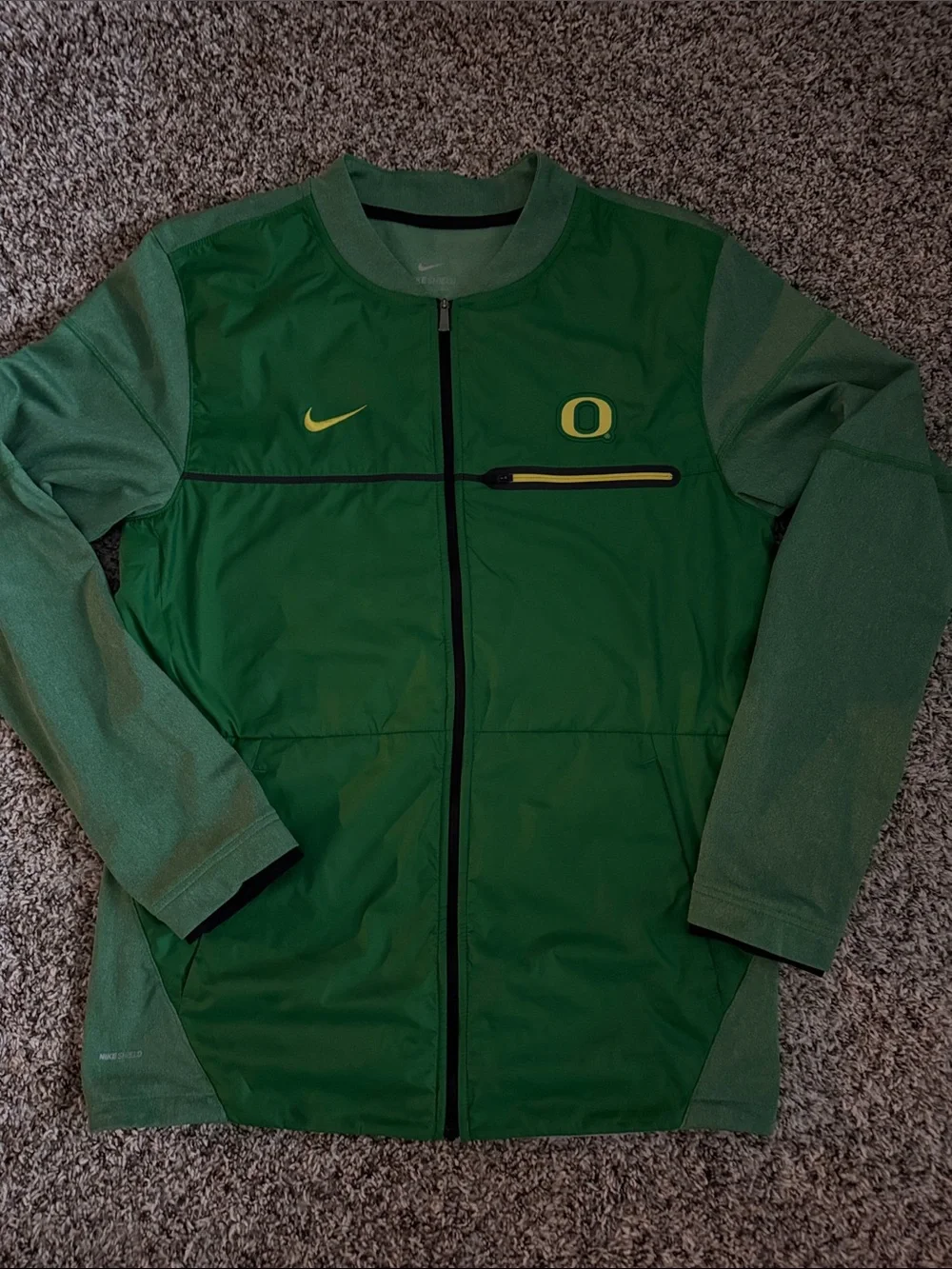 Nike Men's Green Oregon Ducks Athletic Full-Zip Jacket size Small